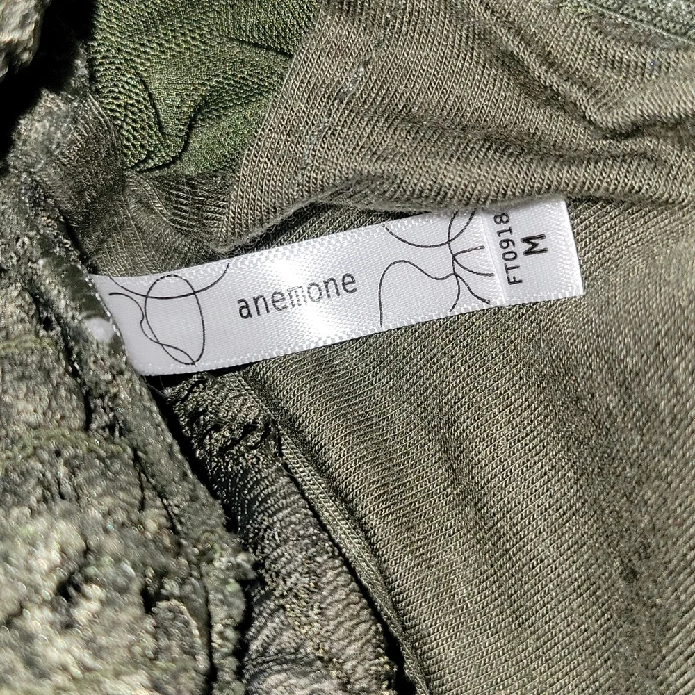 Bralette/ARMY GREEN Size M - Picture 3 of 3